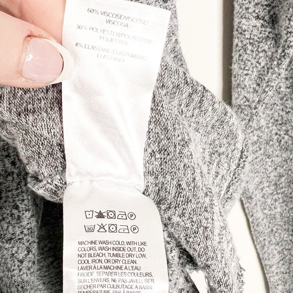 Lucky Brand Women’s Gray Black Marbled Crewneck Soft Fuzzy Long Sleeve Sweater - Picture 15 of 16